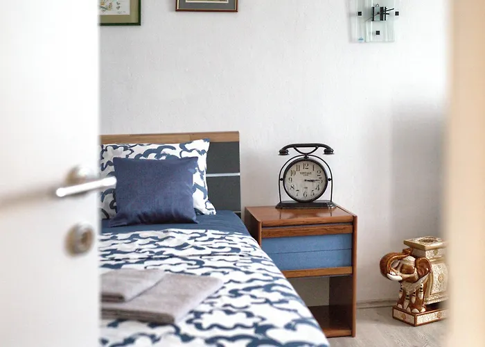 Vigo 아파트 풀라