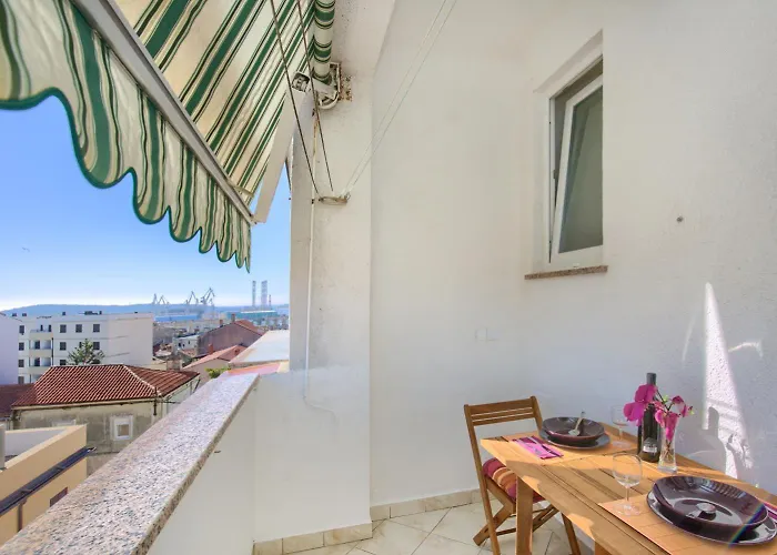 Vigo Διαμέρισμα